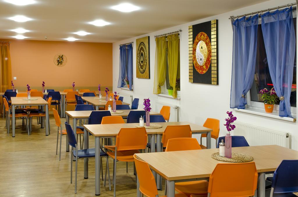 Hotel Imos Πράγα Εξωτερικό φωτογραφία