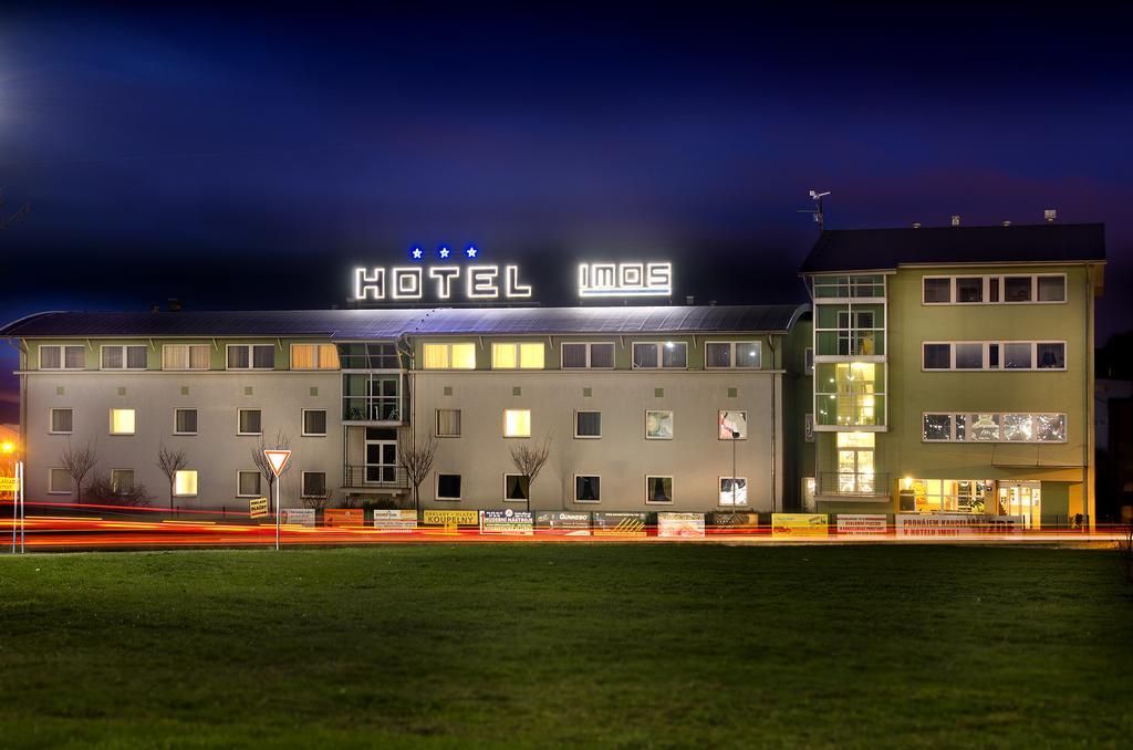 Hotel Imos Πράγα Εξωτερικό φωτογραφία